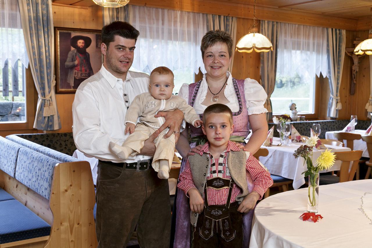 Gasthof Trausberg Corvara in Passiria Esterno foto