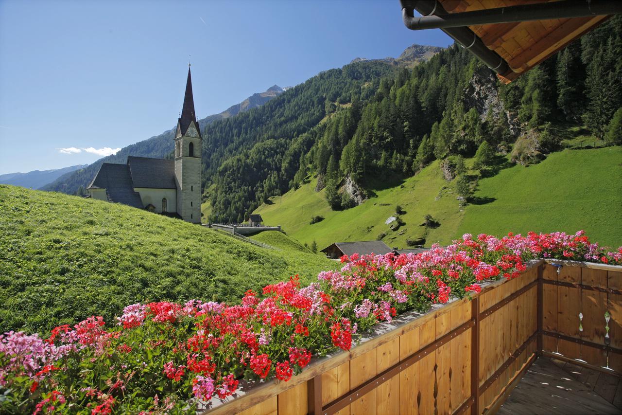 Gasthof Trausberg Corvara in Passiria Esterno foto